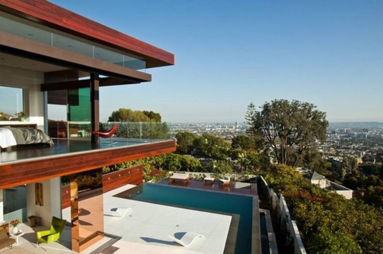 Luxury Sunset Plaza Residence in the Hollywood Hills