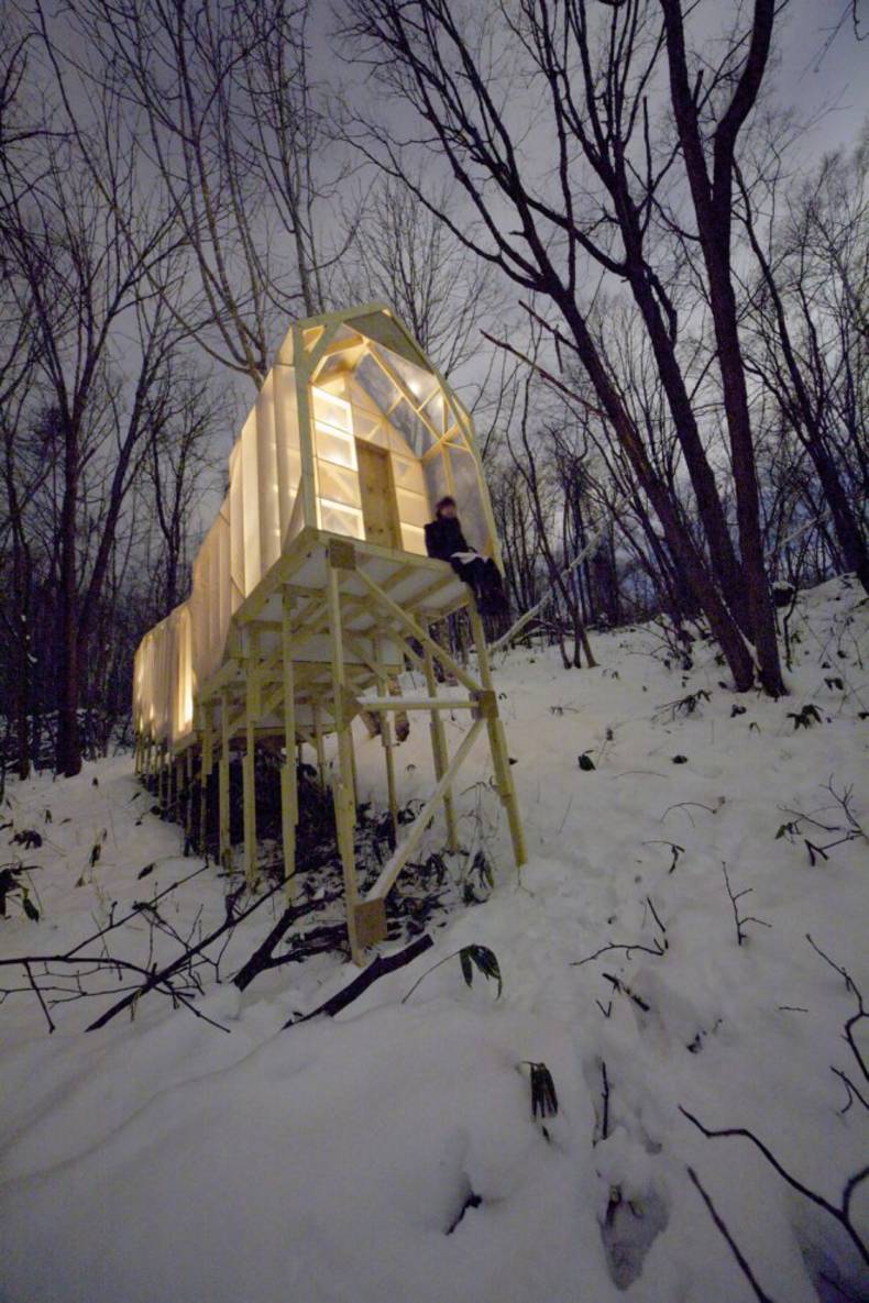 Wooden Forest Shelter by Hidemi Nishida