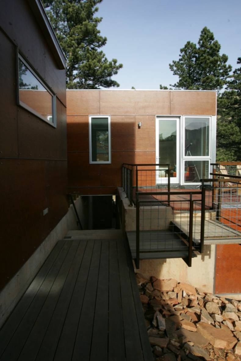 Box House in Boulder, Colorado by Studio H:T