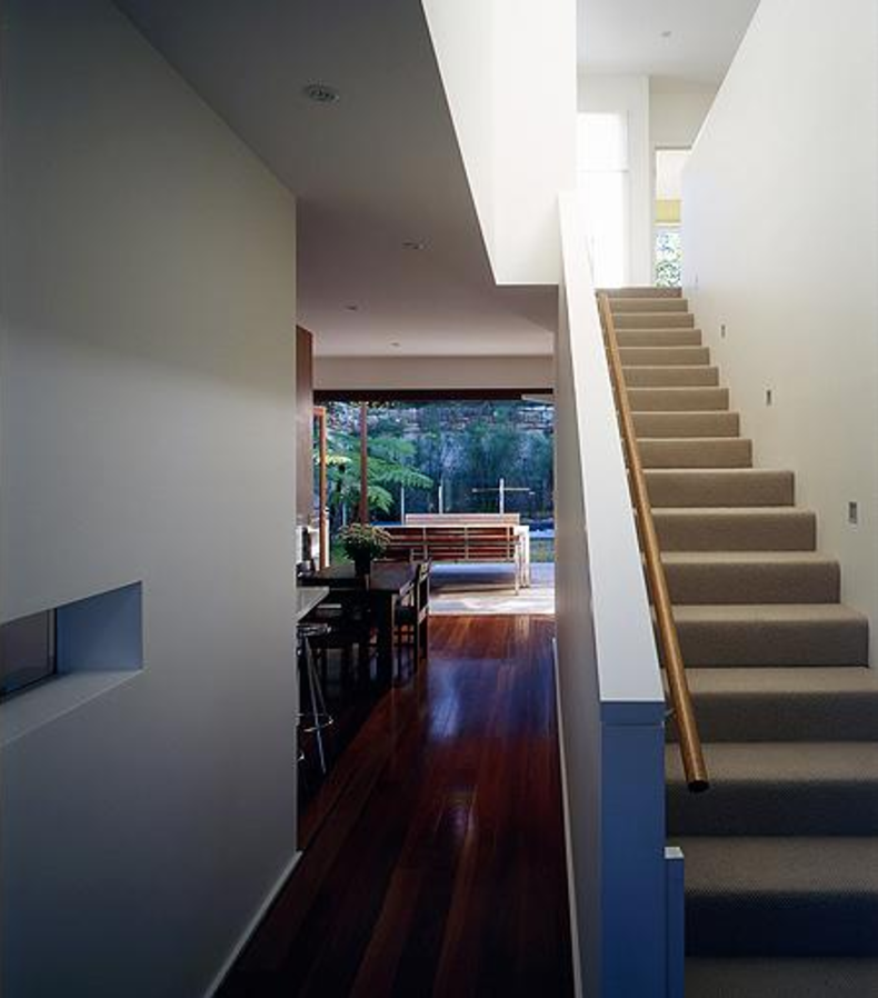 Light Harbour House by Sam Crawford Architects
