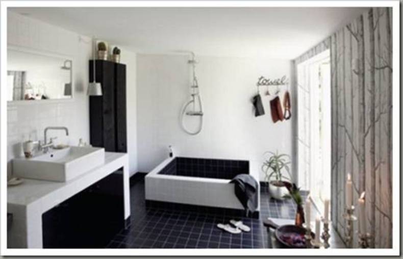 Contemporary Black and White Bathroom Design