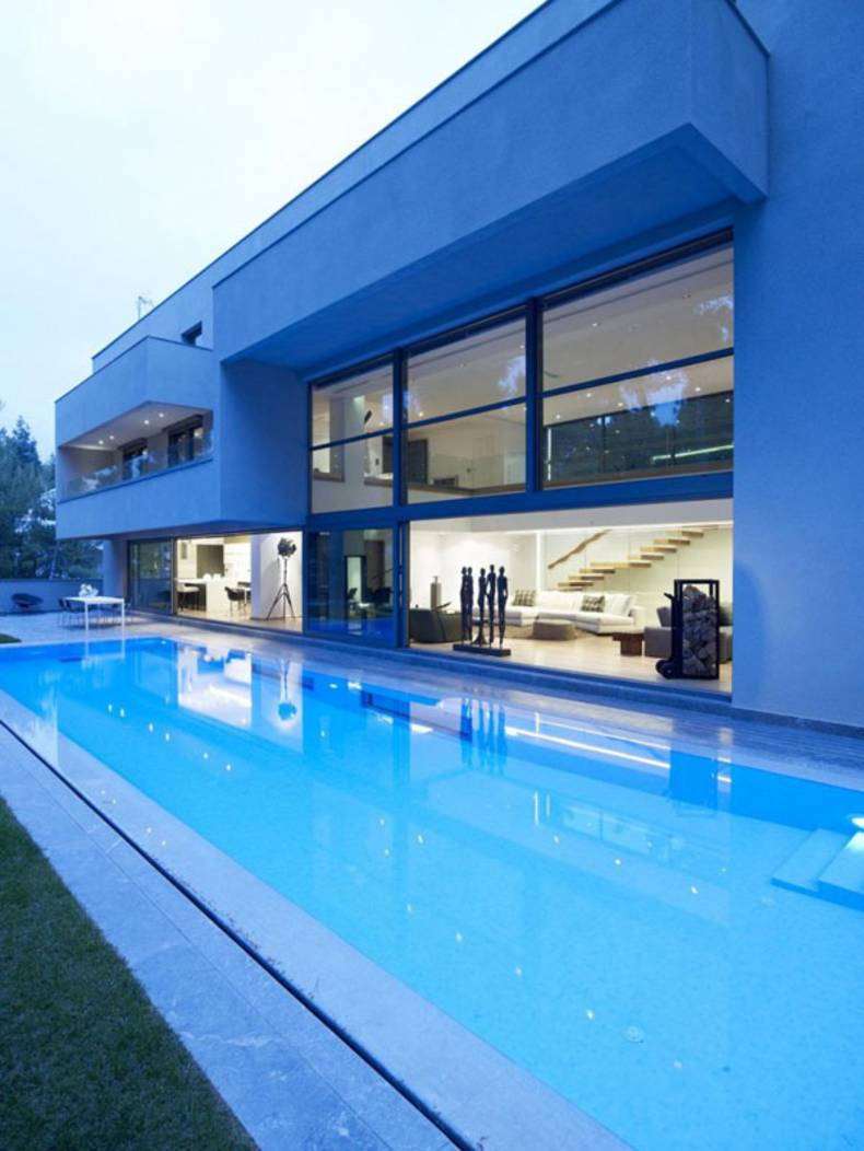 The Blue Residence in Greece by Nikos Koukourakis