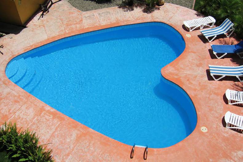 Heart-Shaped Pool: Its Owners Must Really Be In Love