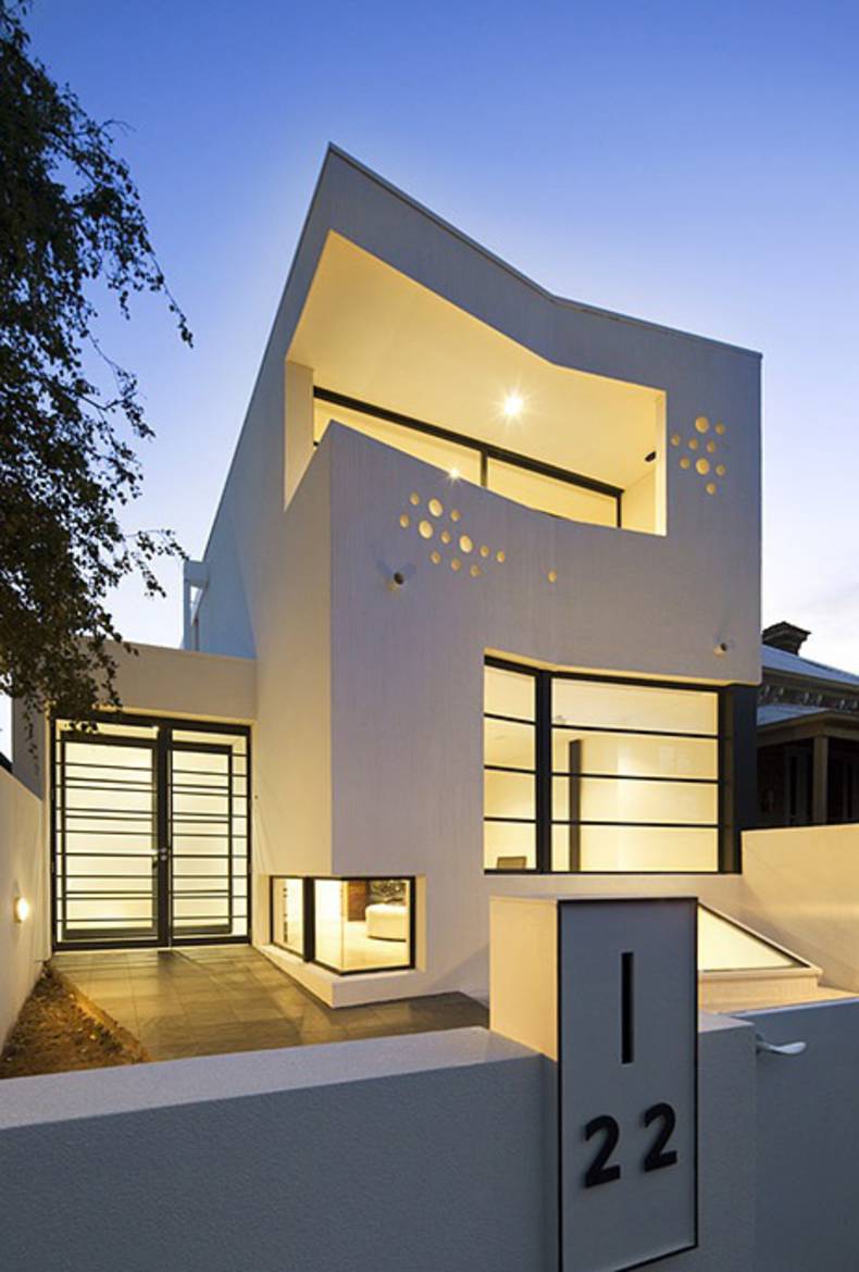Minimalist Prahran House by Nervegna Reed + PH Architects