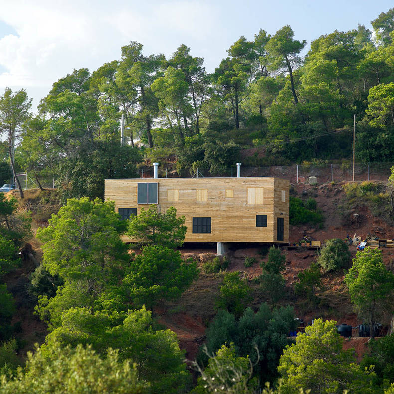 Eco House Casa 205 by H Arquitectes