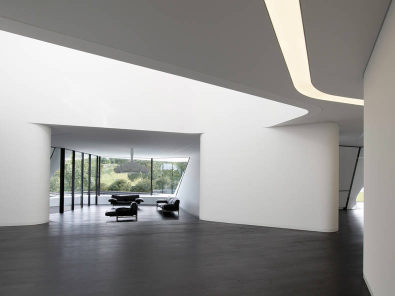 Futuristic and Modern Dupli.Casa by J. MAYER H. Architects