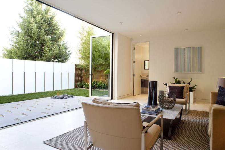 Luxury LEED Platinum Home Designed by John Maniscalco Architecture