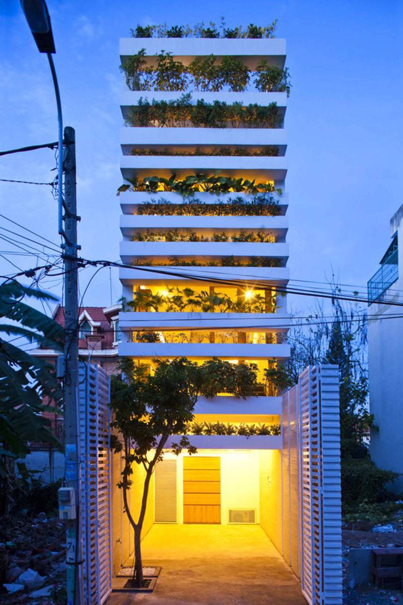 Stacking Green by Vo Trong Nghia