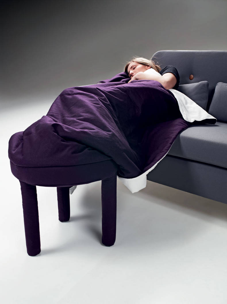 ‘Collerette’ Puof with a Blanket by Les M Design Studio