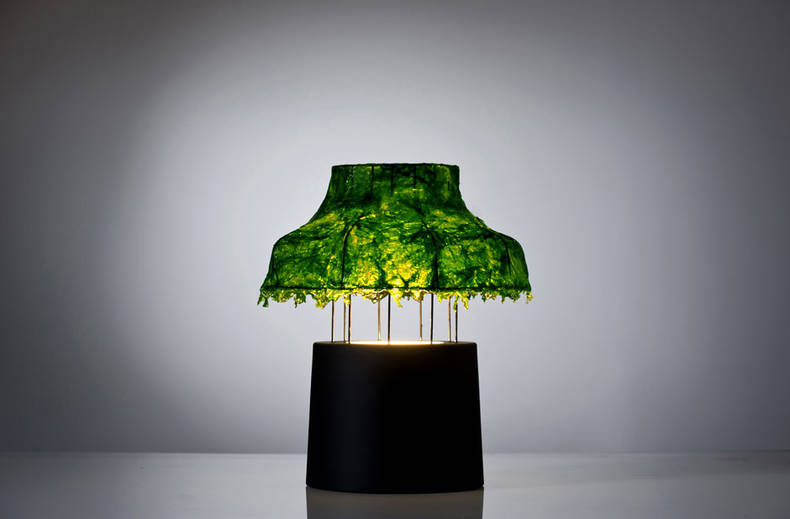‘Marine light’ Made of Seaweed by Nir Meiri