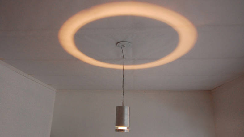 'Halo Lamp' Reflecting Patterned Light by DesignQ
